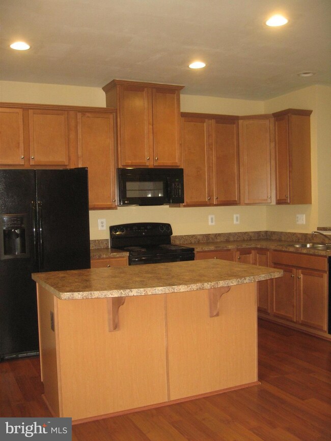 21 Erie Place, Falling Waters, WV 25419 - photo 7