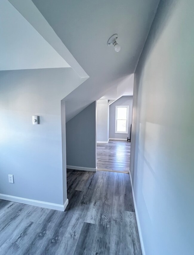 BONUS STORAGE/OFFICE