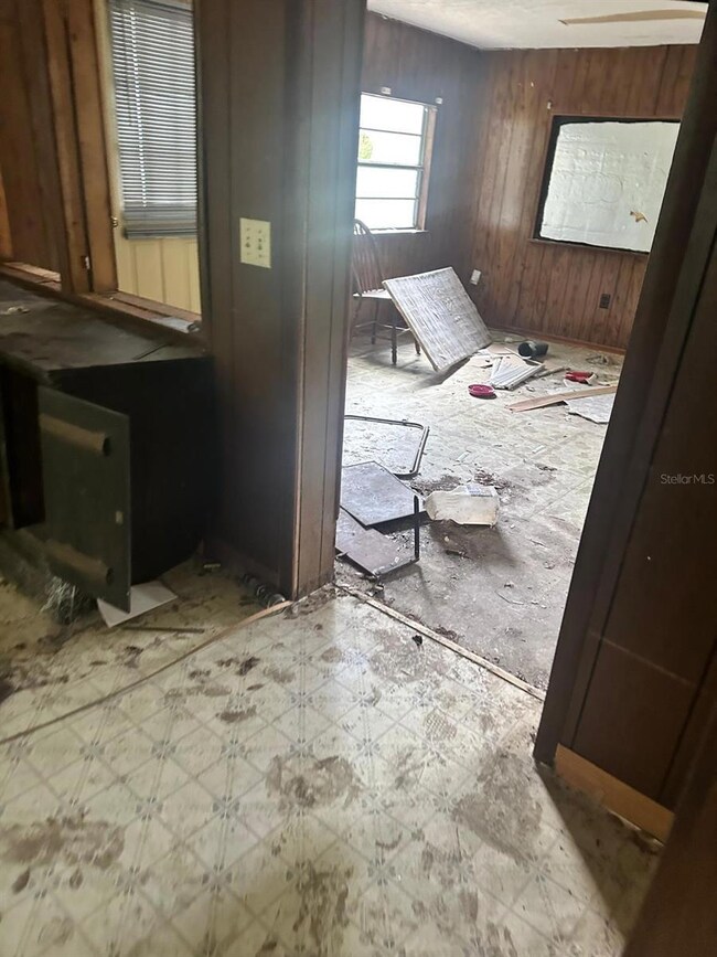 2899 NE 147th Ct, Silver Springs, FL 34488 - photo 7