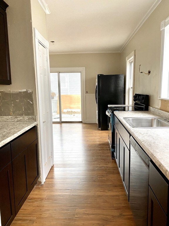 17 Maple St unit 1, Lynn, MA 01904 - photo 3