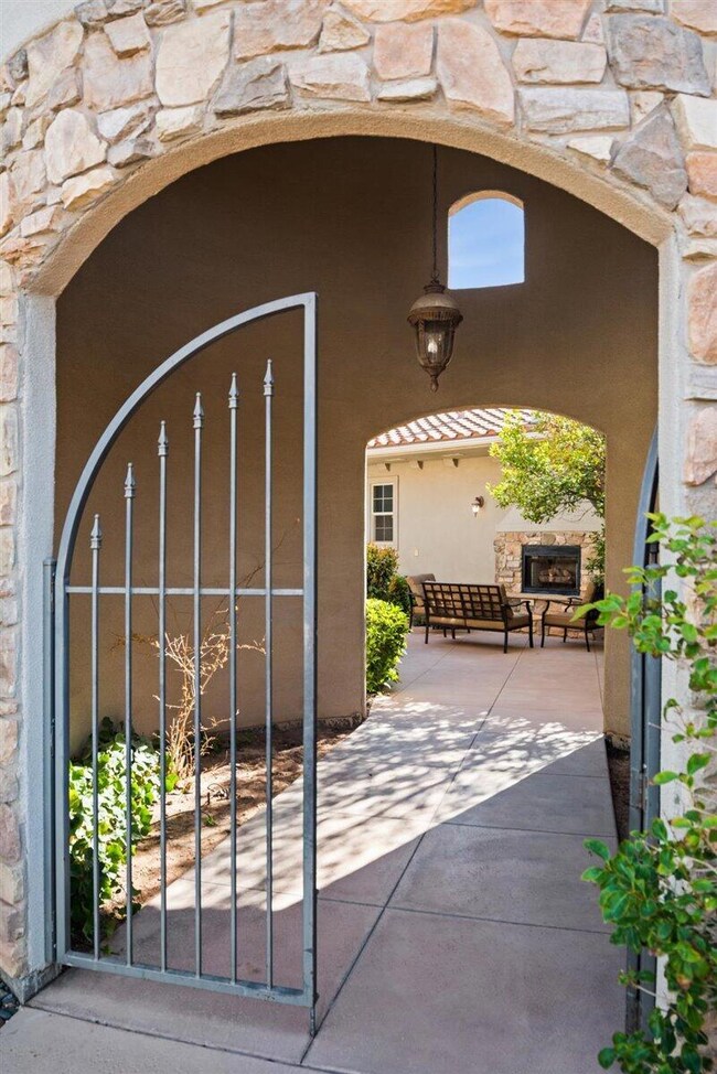 05-2019 Cir Ridge Dr S - www.lystpros.co