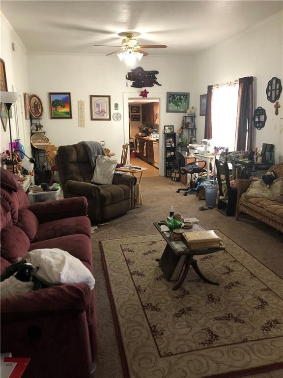 Combined Large Room for Living/Dining w/2 ceiling 