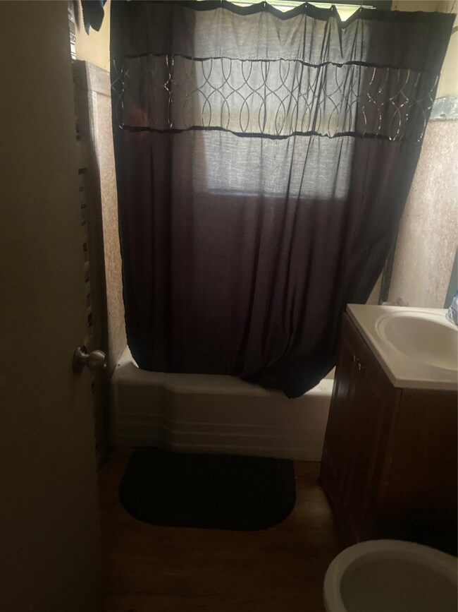 7003 England St, Houston, TX 77021 - photo 4