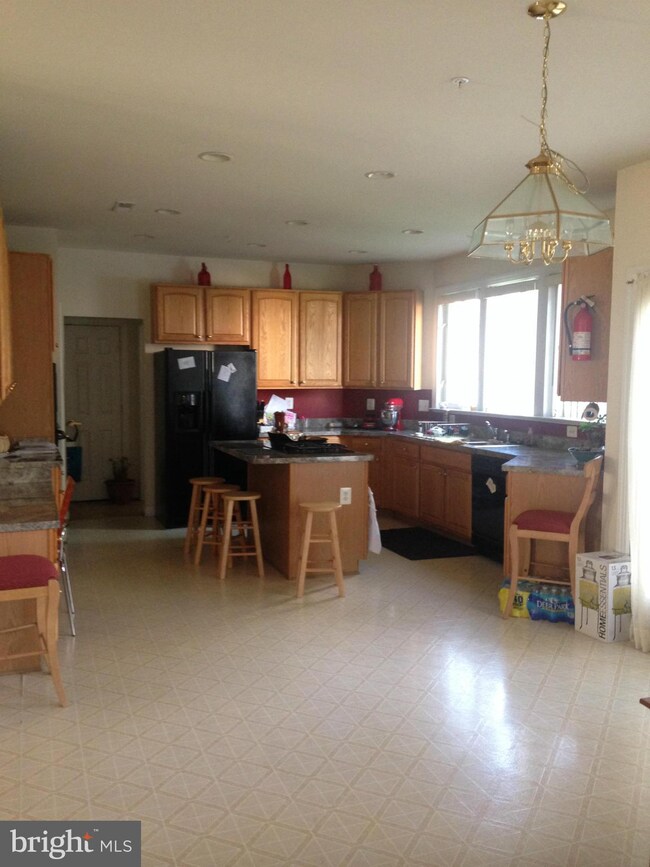 6501 Manton Way, Lanham, MD 20706 - photo 5