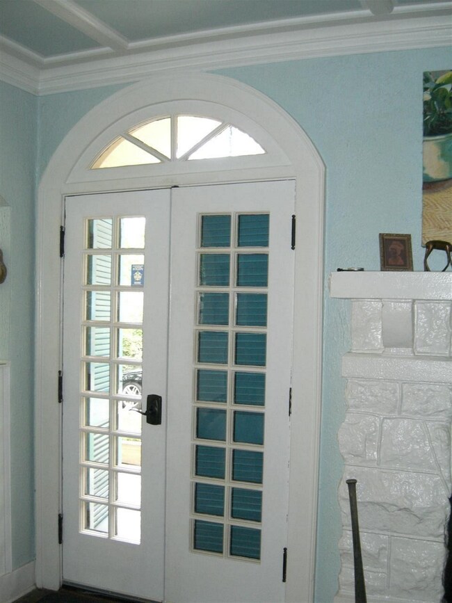Charming entrance
