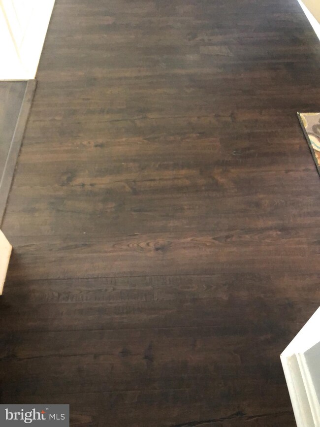 15628 Montview Dr, Dumfries, VA 22025 - photo 5