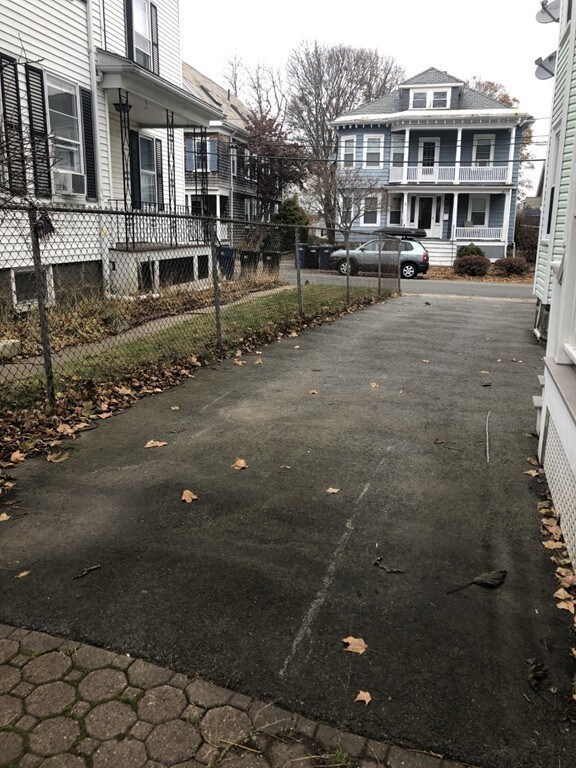 62 Leach St unit 1, Salem, MA 01970 - photo 3