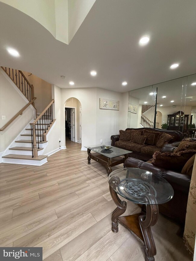 3412 Telegraph Station Loop, Dumfries, VA 22026 - photo 5