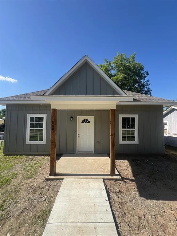 1902 SW Douglas Ave, Lawton, OK 73501 - photo 4