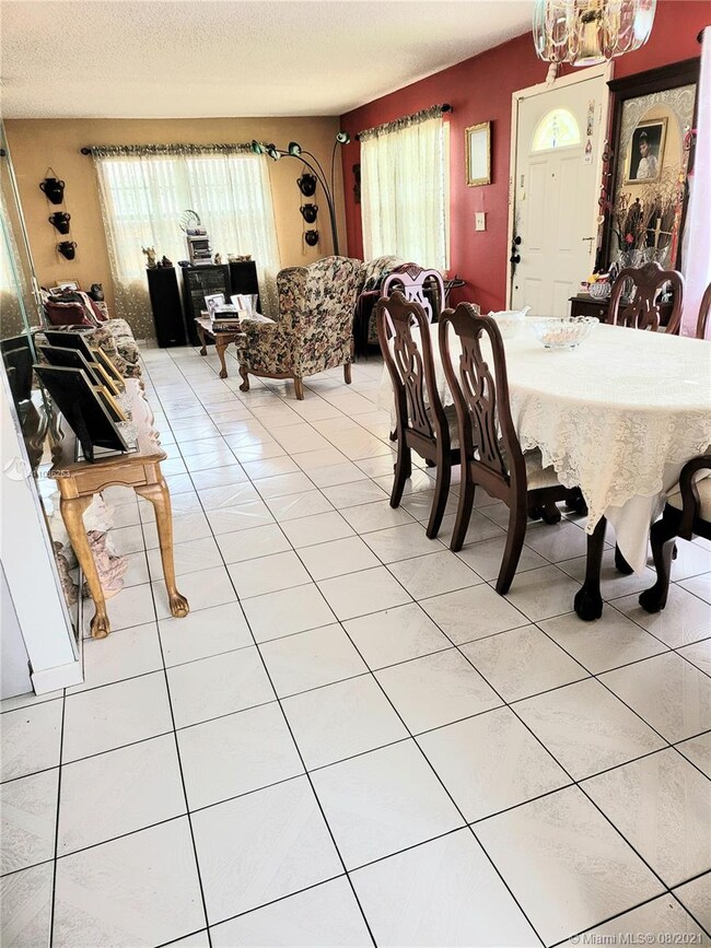 Living Room / Dining Area