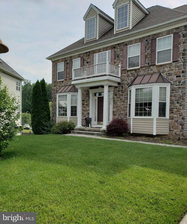 5512 Overlook Cir, White Marsh, MD 21162 - photo 2