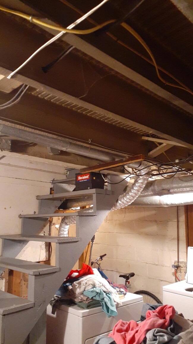 68-70 N Powell Ave, Columbus, OH 43204 - photo 2