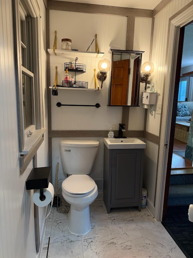 726 S Park Ave, Neenah, WI 54956 - photo 7