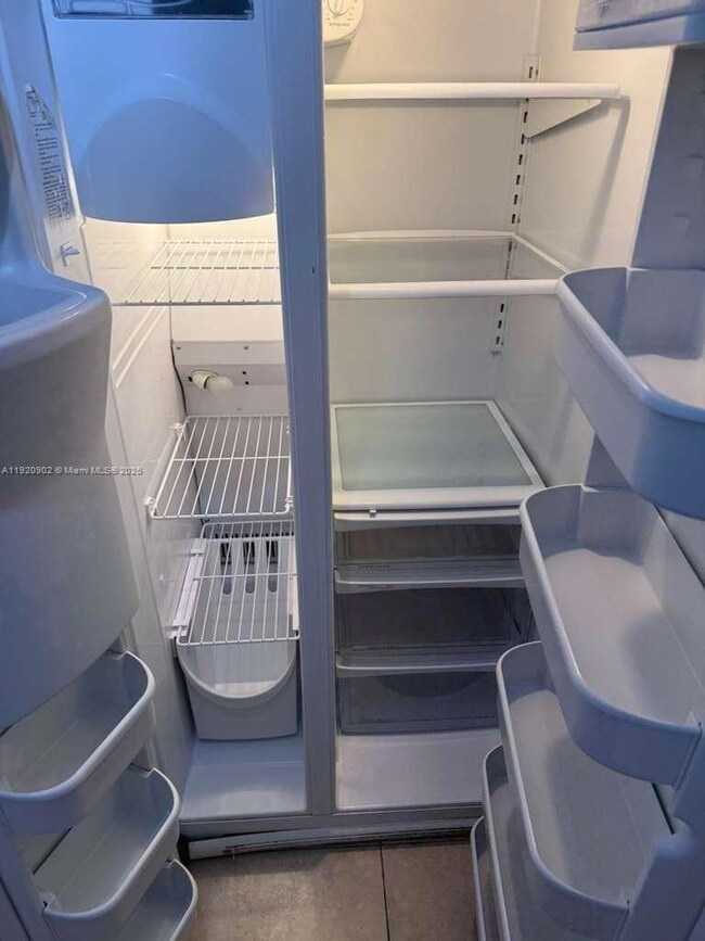 6960 Miami Gardens Dr unit 2-225, Hialeah, FL 33015 - photo 3