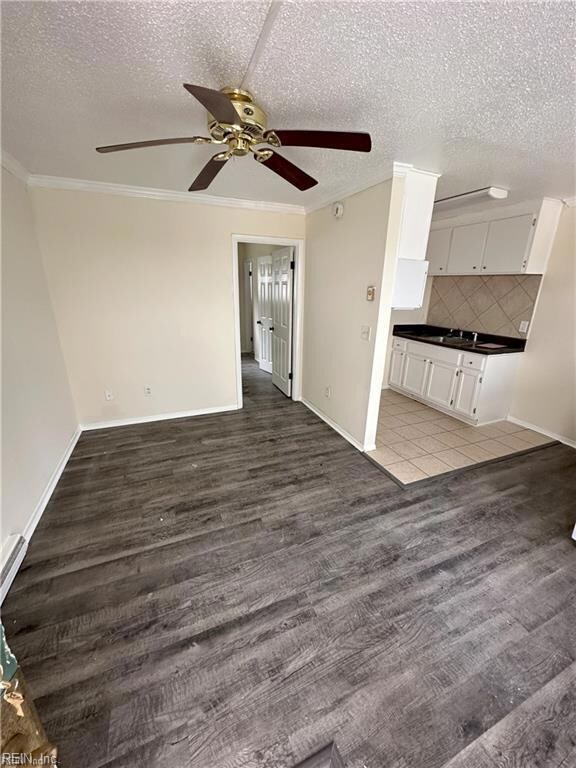 255 W Ocean View Ave unit 10, Norfolk, VA 23503 - photo 2