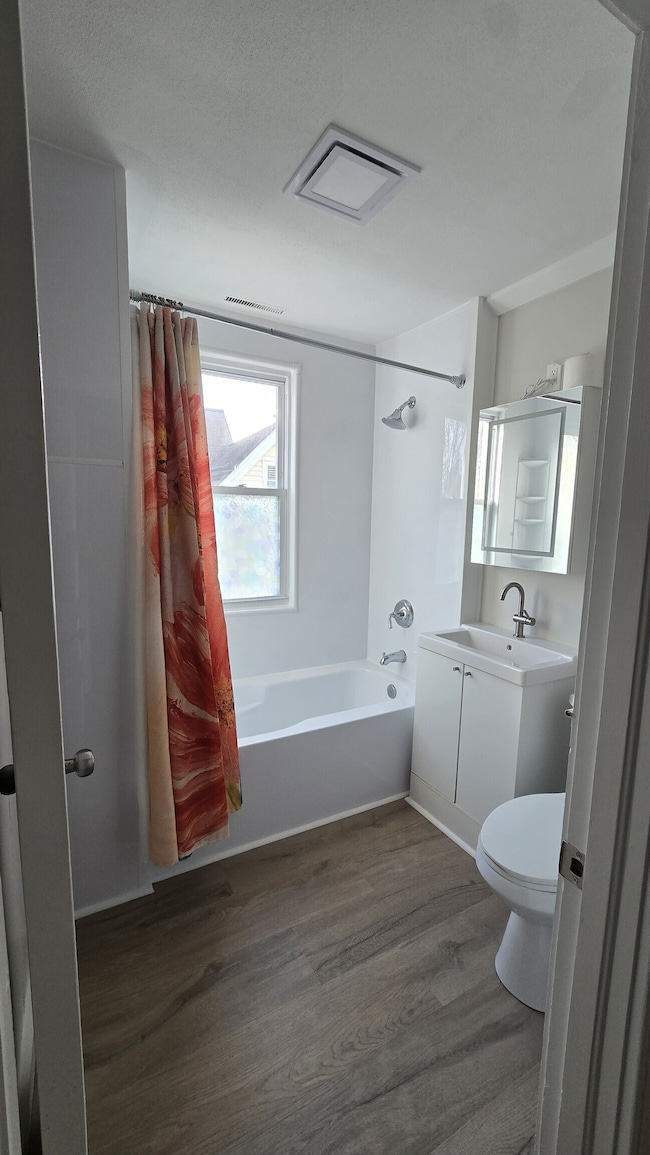 114 Wallace St unit 3, New Britain, CT 06051 - photo 3