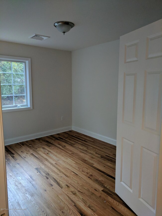 45 Beers St, Keyport, NJ 07735 - photo 7