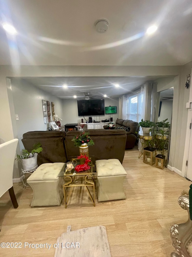 26 Stout St, Yatesville, PA 18640 - photo 2