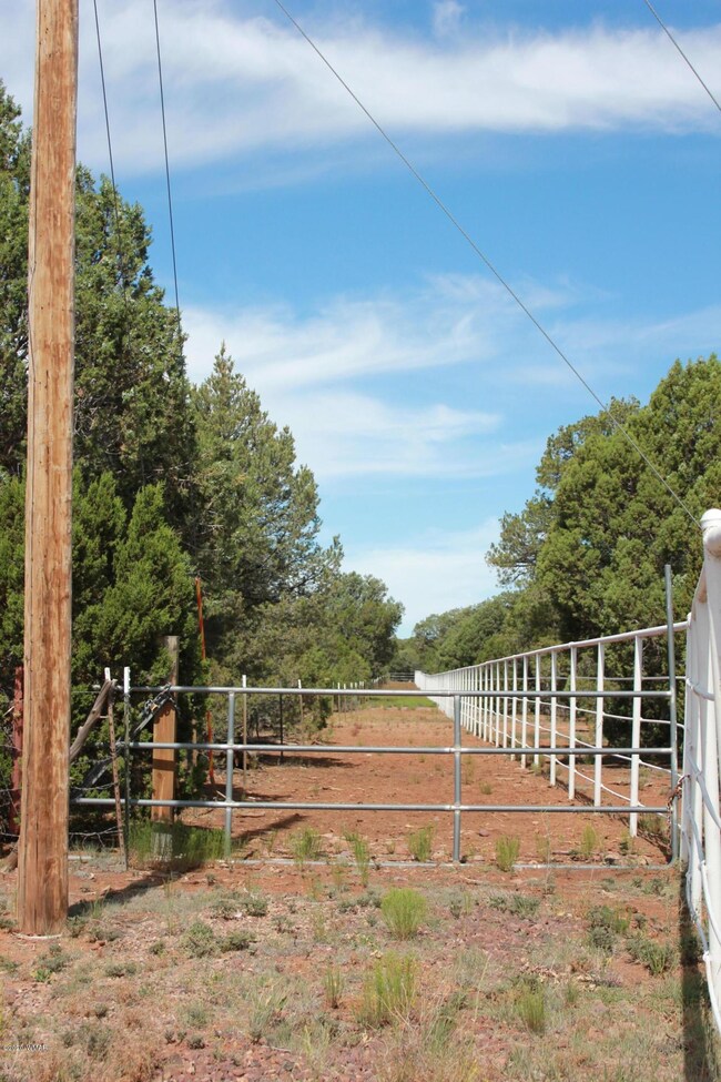 0 014a unit 230362, Aripine, AZ 85933 - photo 5