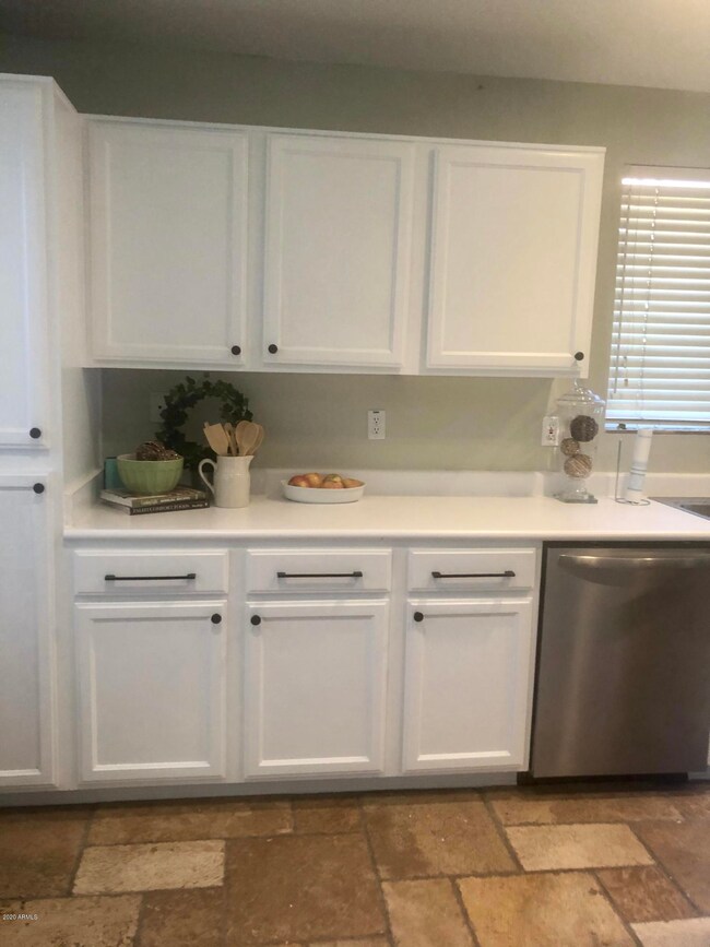 4148 W Bloomfield Rd, Phoenix, AZ 85029 - photo 7