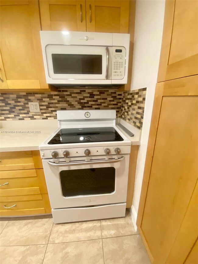 6568 SW 41st Place unit 151, Davie, FL 33314 - photo 7