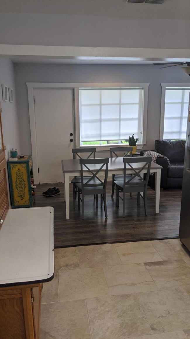 405 Spring Forest Ave, Jacksonville, FL 32216 - photo 5