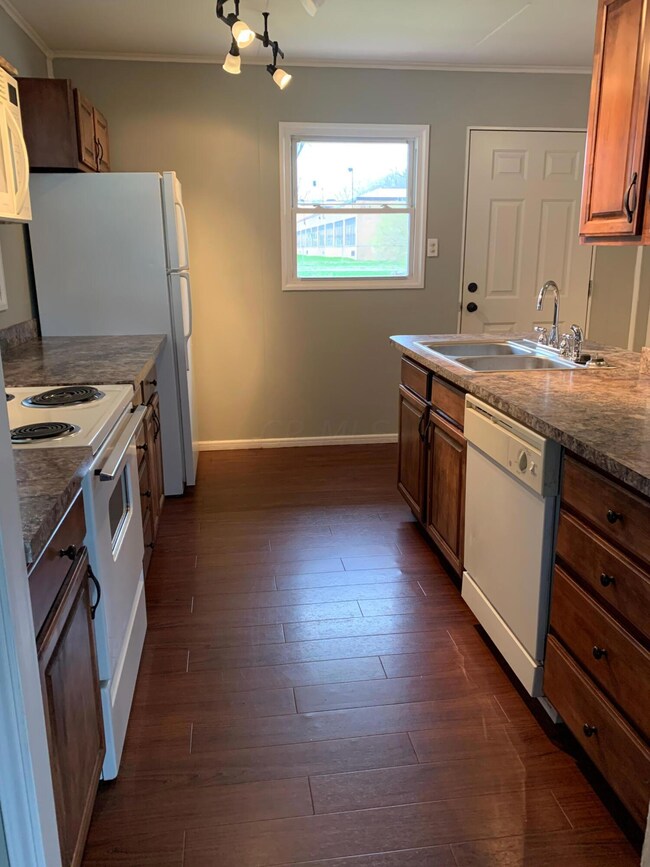 kitchen1
