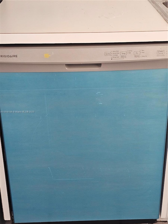 20500 W Country Club Dr unit 716, Aventura, FL 33180 - photo 6