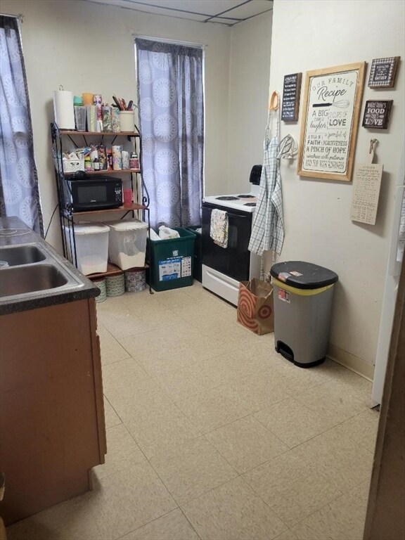 37 Forbes St, Worcester, MA 01605 - photo 7