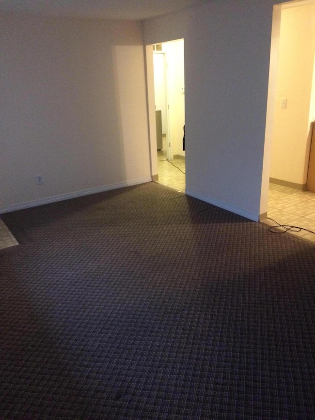 98 Buckeye Cir unit B098, Columbus, OH 43217 - photo 5