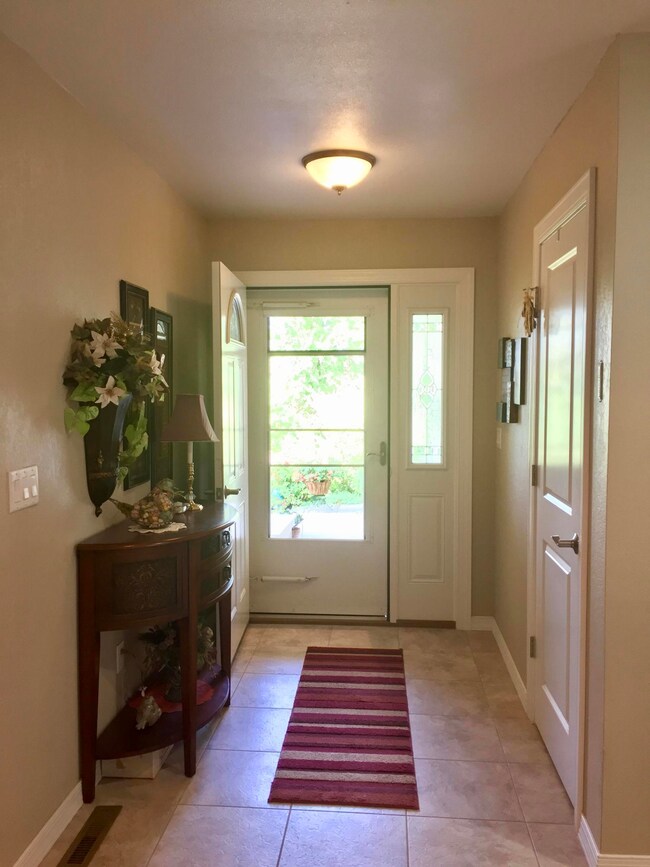 Main Entry<|><|>