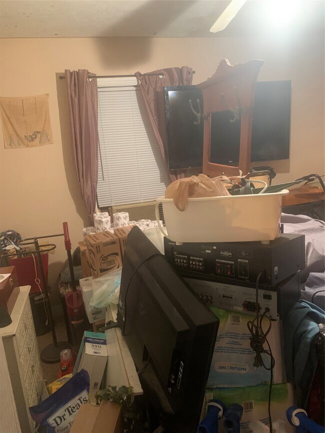 6802 Peyton St, Houston, TX 77028 - photo 6