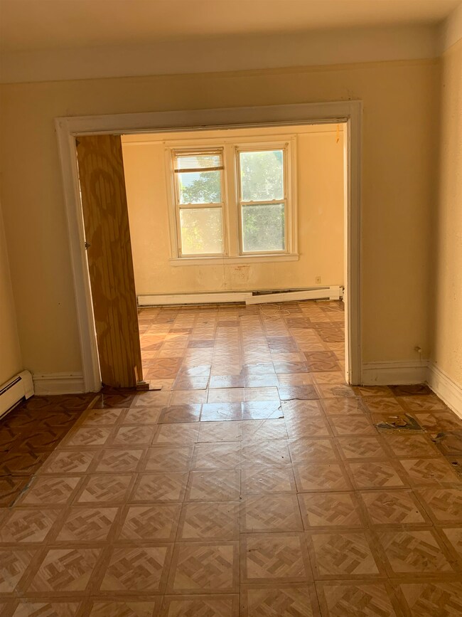 94 Pearsall Ave unit 202, Jersey City, NJ 07305 - photo 2