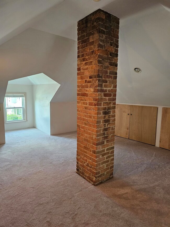 627 Central Ave, Dover, NH 03820 - photo 5