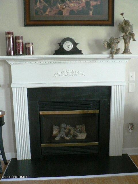 fireplace in greatroom