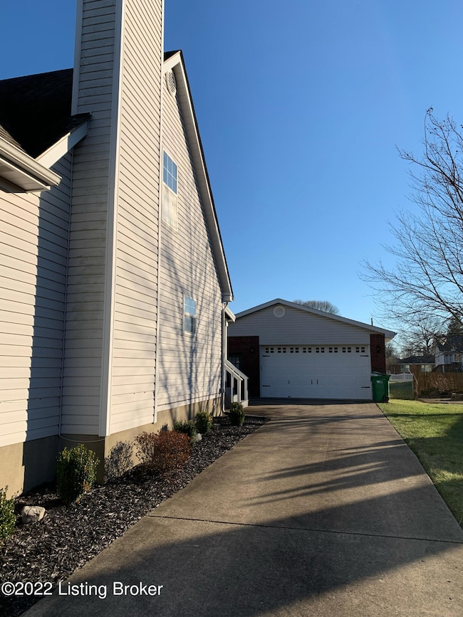 8102 Happiness Way, Louisville, KY 40291 - photo 7