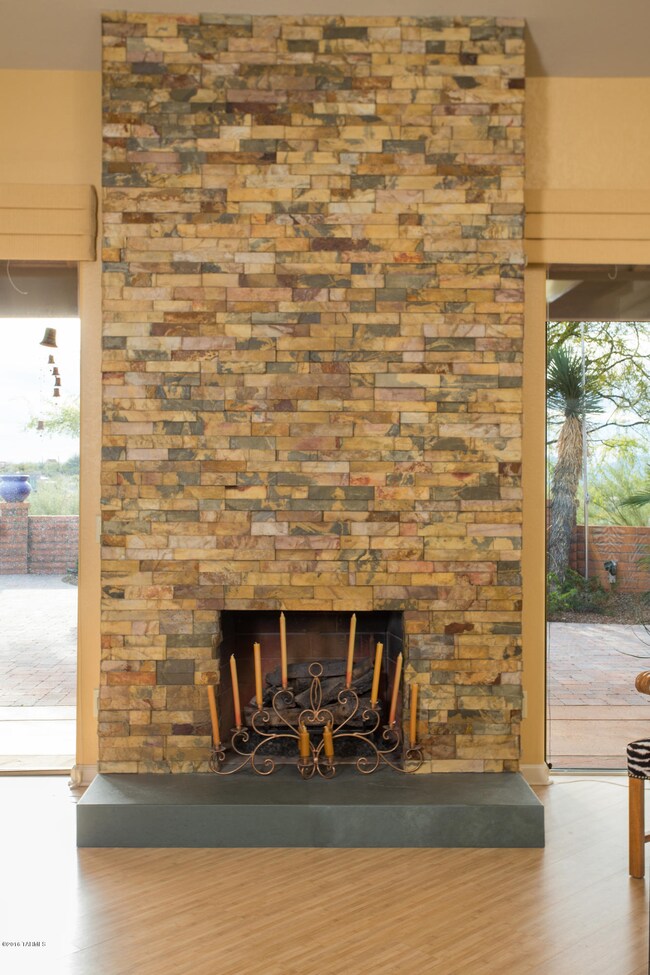 Living Room Fire Place
