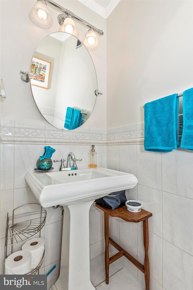 3109 University Blvd W unit 4, Kensington, MD 20895 - photo 5