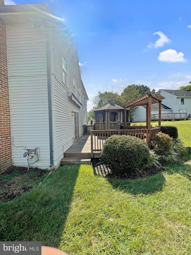 800 Cypress Point Cir, Bowie, MD 20721 - photo 6