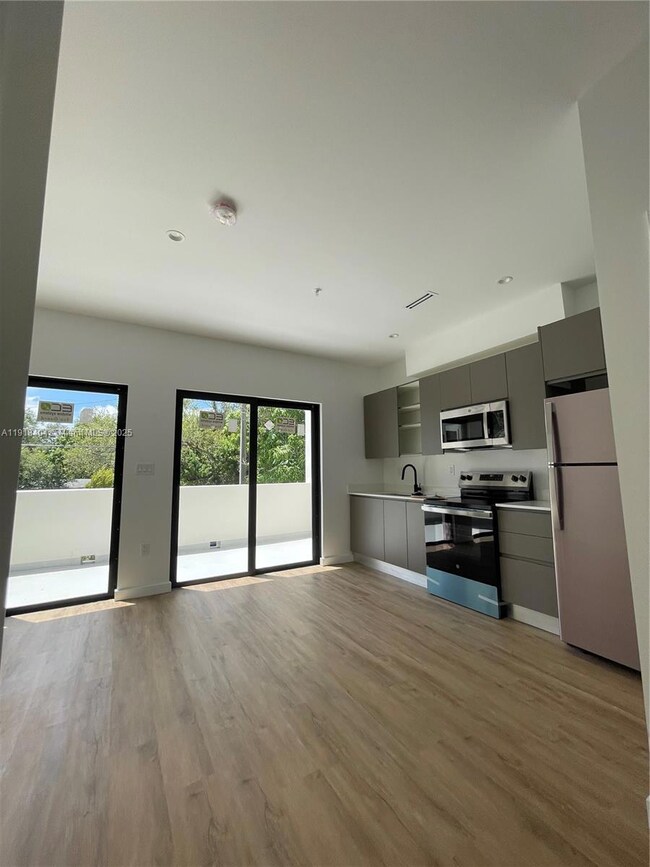 85 NE 55th St unit 1, Miami, FL 33137 - photo 7