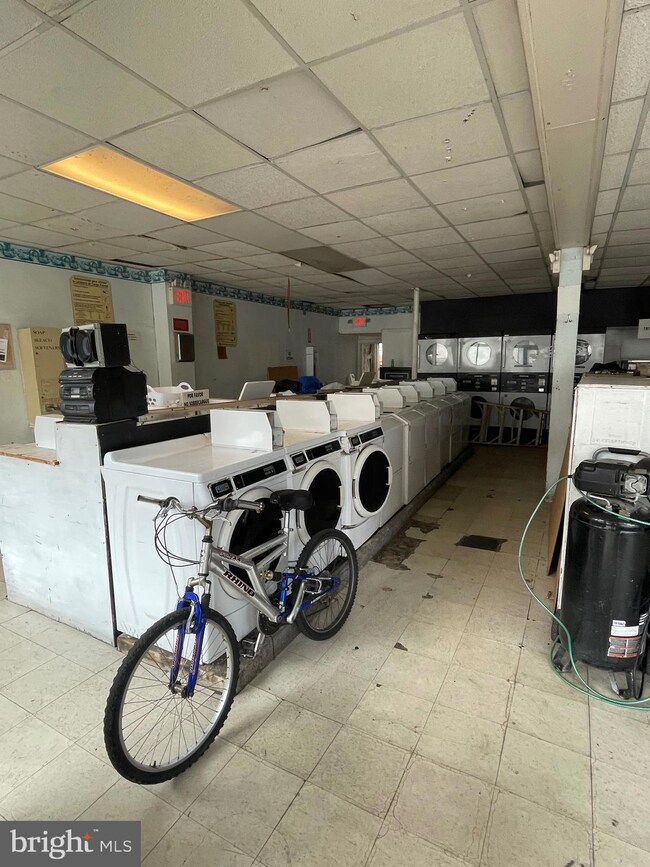 2007 2009 Woodlynne Ave, Oaklyn, NJ 08107 - photo 2