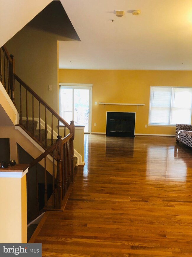 7906 Quill Point Dr, Bowie, MD 20720 - photo 6