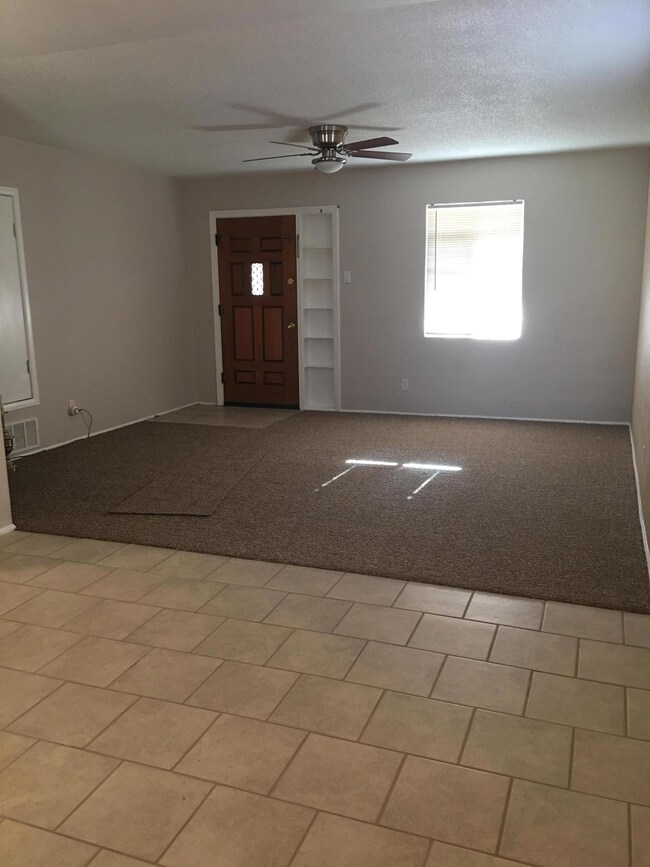 1110 Del Rio St, El Paso, TX 79915 - photo 2