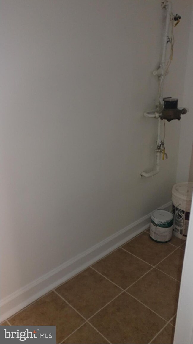 3807 Chesterwood Dr unit 1, Silver Spring, MD 20906 - photo 7