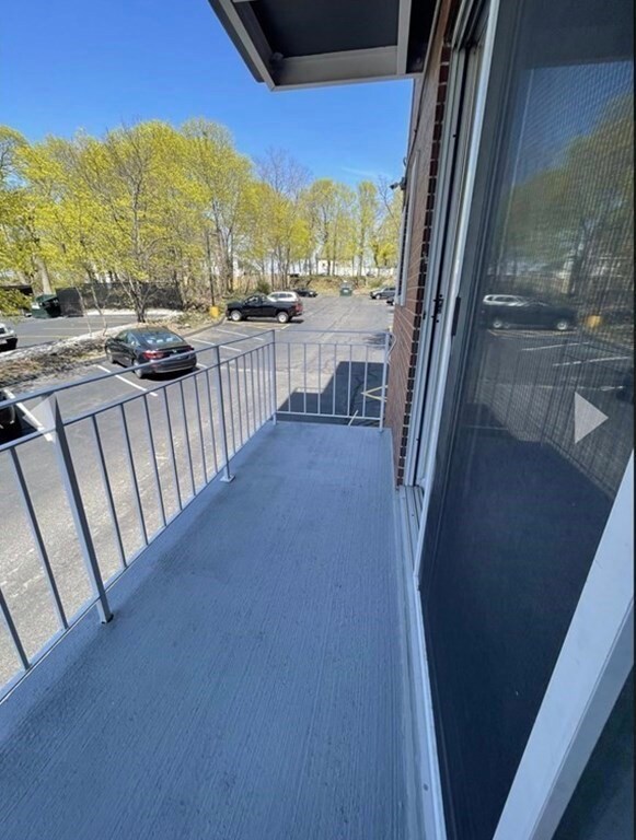 106 Broad St unit 2-6, Weymouth, MA 02188 - photo 2