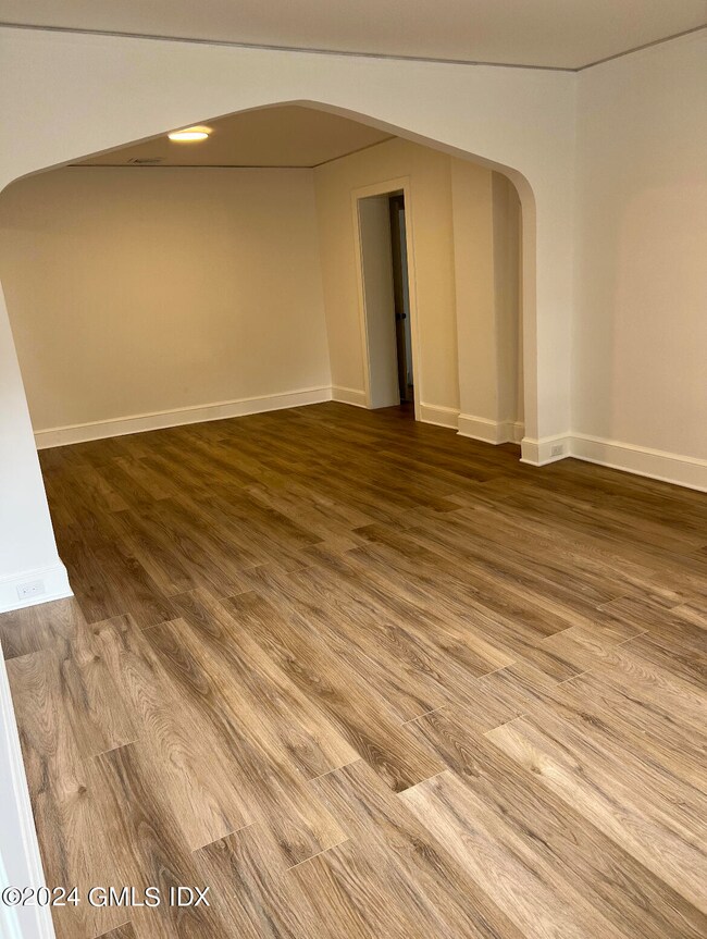 45 Bible St unit 2nd Floor, Cos Cob, CT 06807 - photo 5