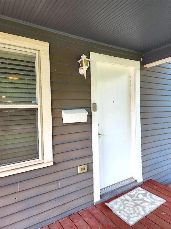 Entrance to property