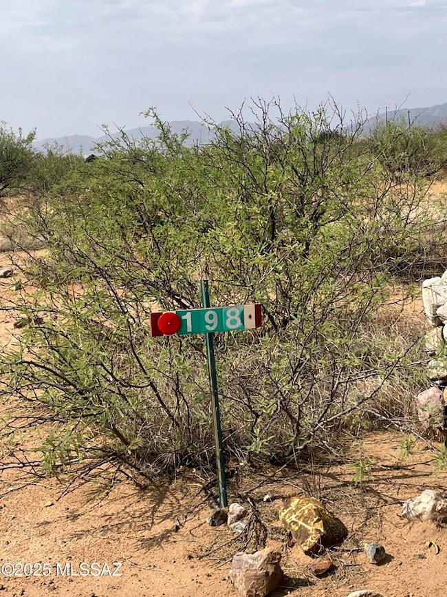 198 W Apache Way