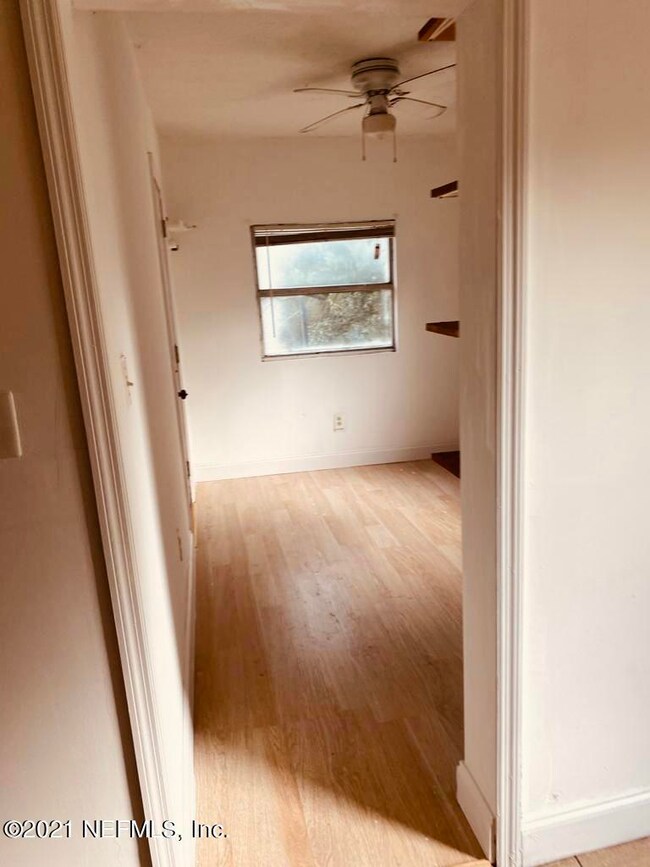 583f1232-dc05-4baa-ade4-fe2c7d805aa1