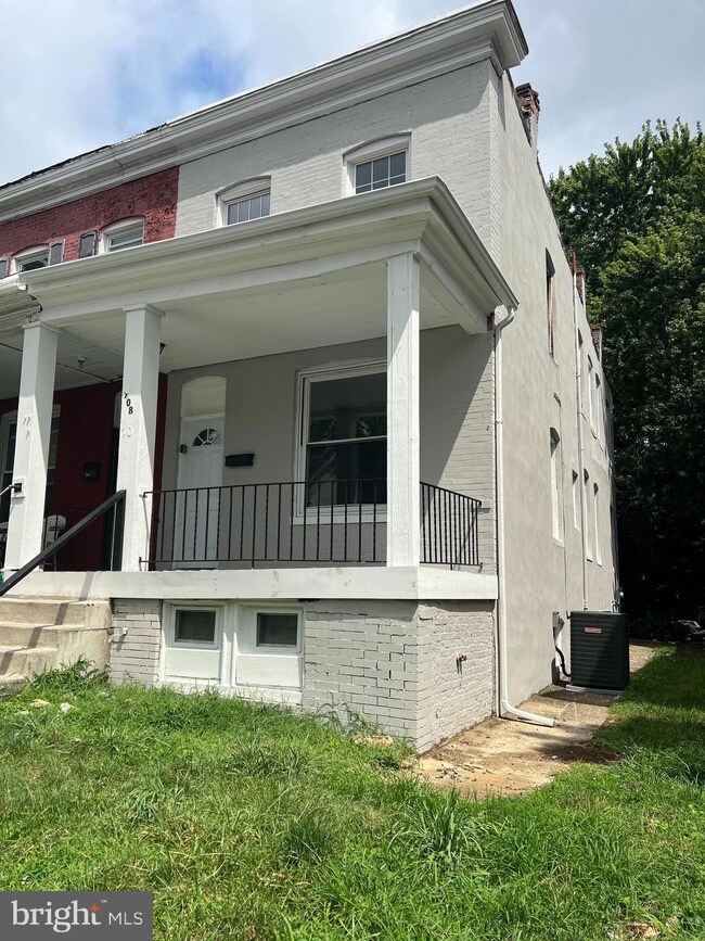 708 E 30th St, Baltimore, MD 21218 - photo 5